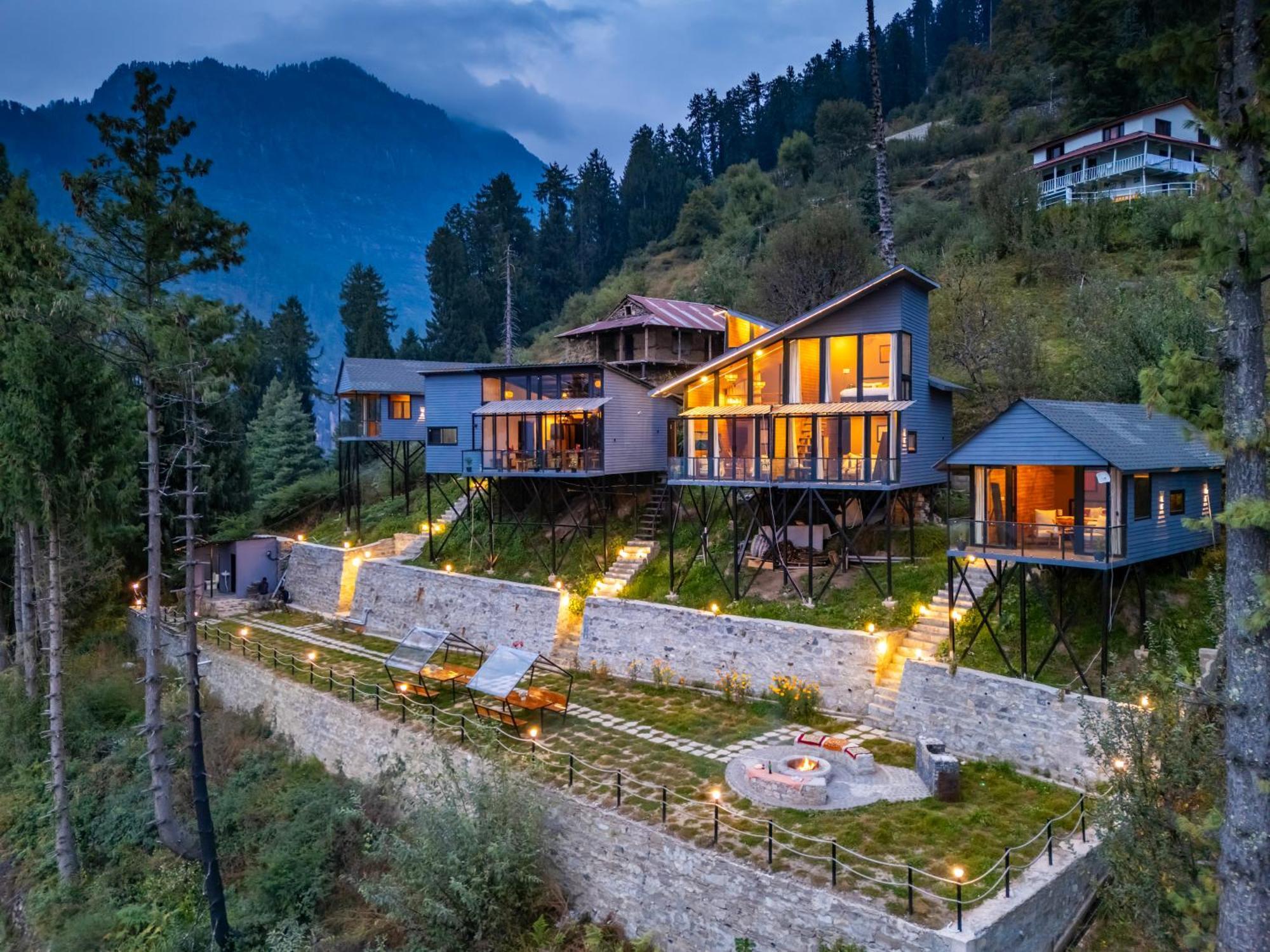 Montane Chalet , Sethan Manāli Esterno foto