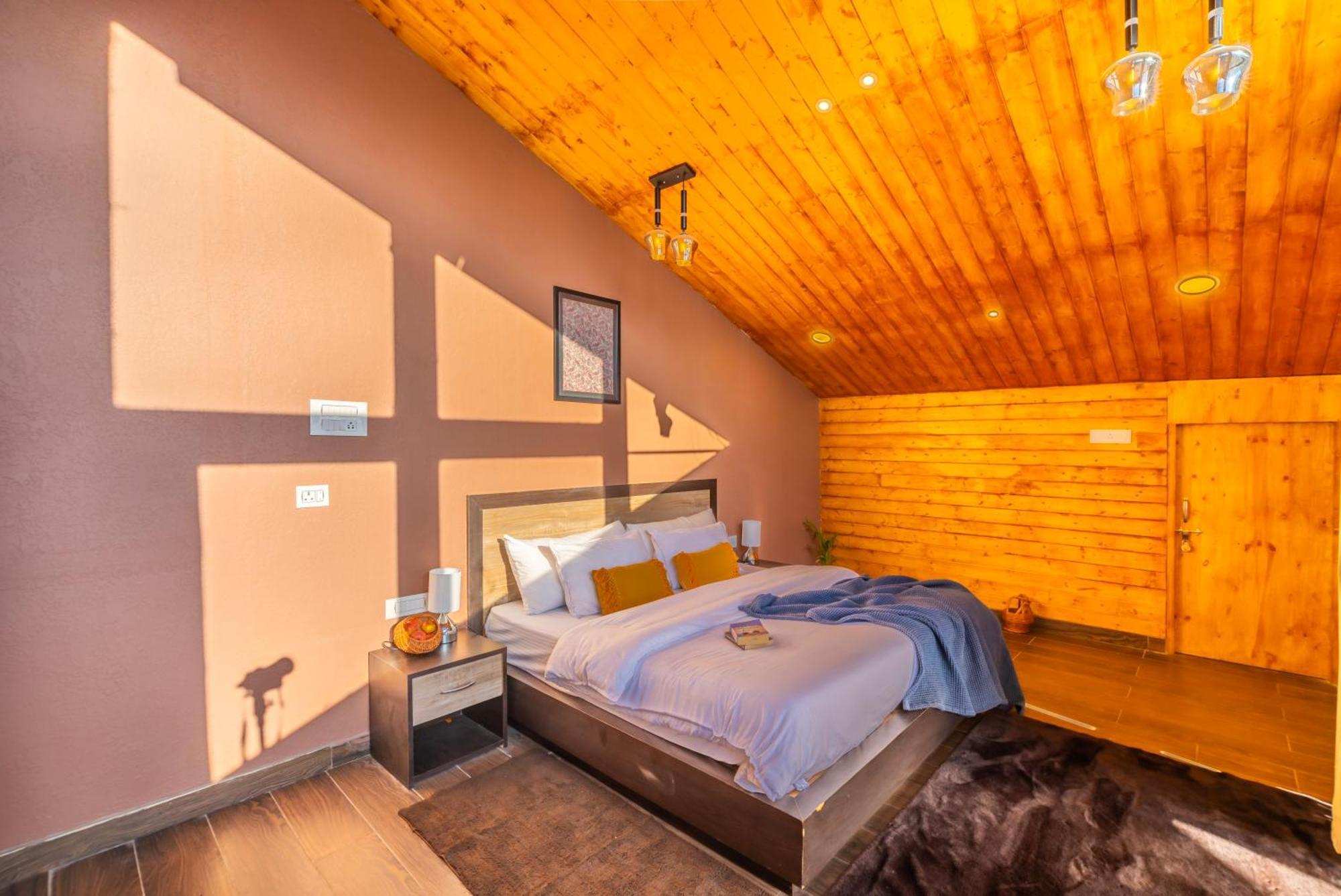 Montane Chalet , Sethan Manāli Esterno foto
