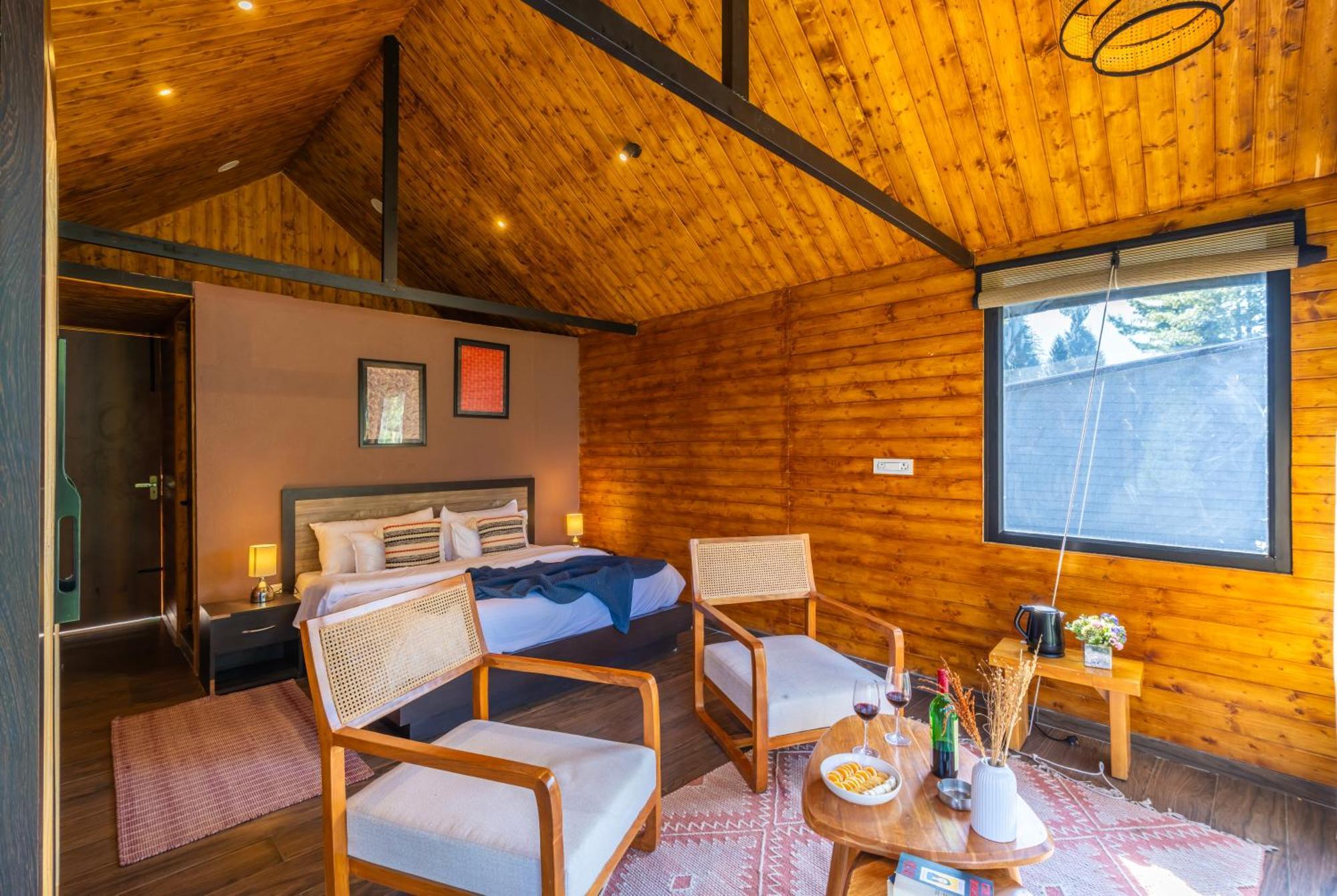 Montane Chalet , Sethan Manāli Esterno foto